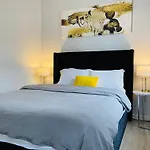 Parkchester Comfort Inn